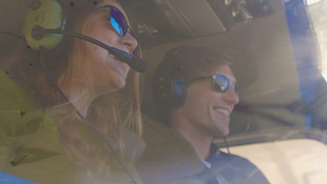 découvrez copilot, votre assistant intelligent qui facilite la rédaction, la programmation et bien plus encore grâce à l'intelligence artificielle.