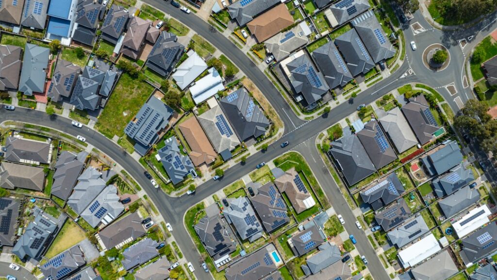 découvrez les quartiers d'angers à éviter pour profiter d'un séjour sûr et agréable. conseils et informations essentielles pour bien choisir où loger.