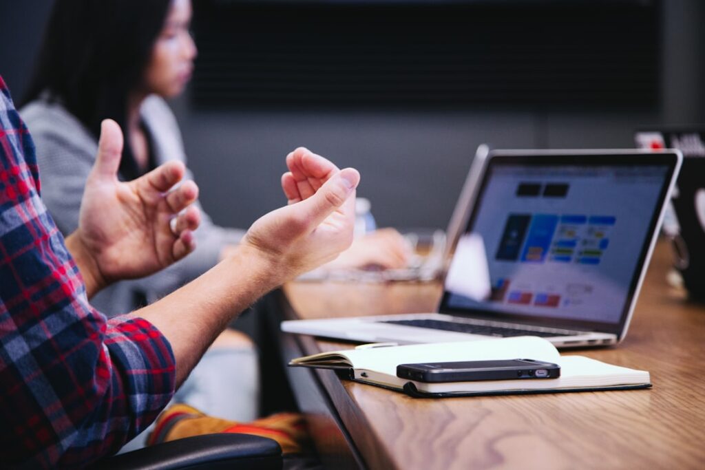 organisez et participez à des réunions efficaces pour améliorer la communication et la collaboration au sein de votre équipe.